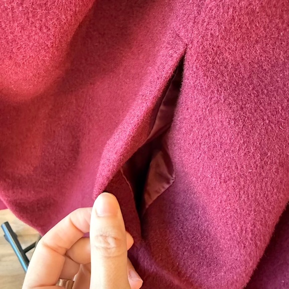 T Tahari Marla Burgundy Wrap Coat - Small (EUC) - Picture 7 of 16